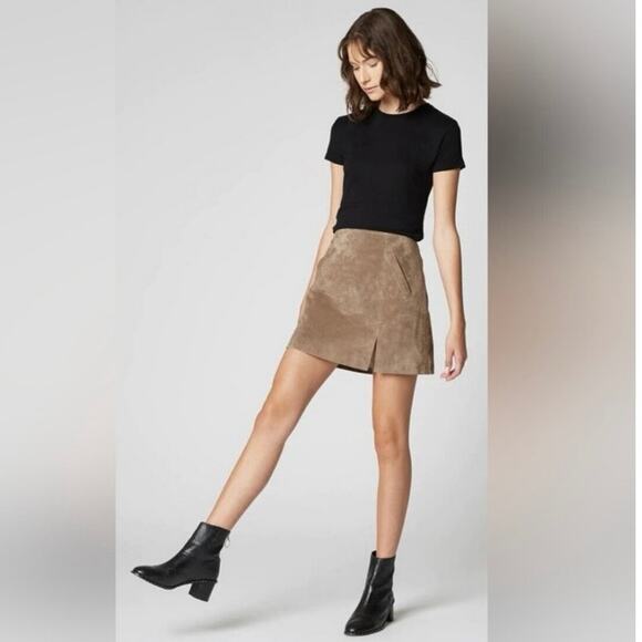 [BLANKNYC] Women’s Taupe Suede Mini Skirt Front Slit Back Zip Size 30 - Picture 3 of 10